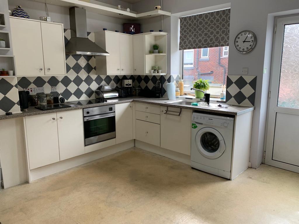 Dixon Street, Lees, Oldham Wild & Griffiths