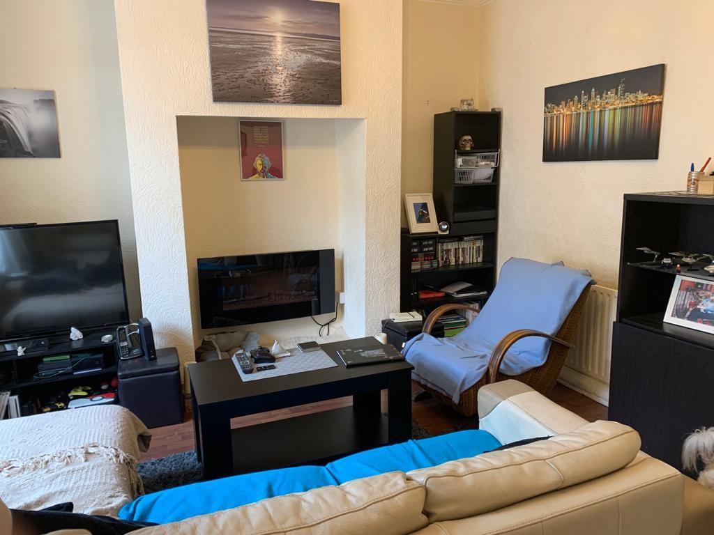 Dixon Street, Lees, Oldham Wild & Griffiths