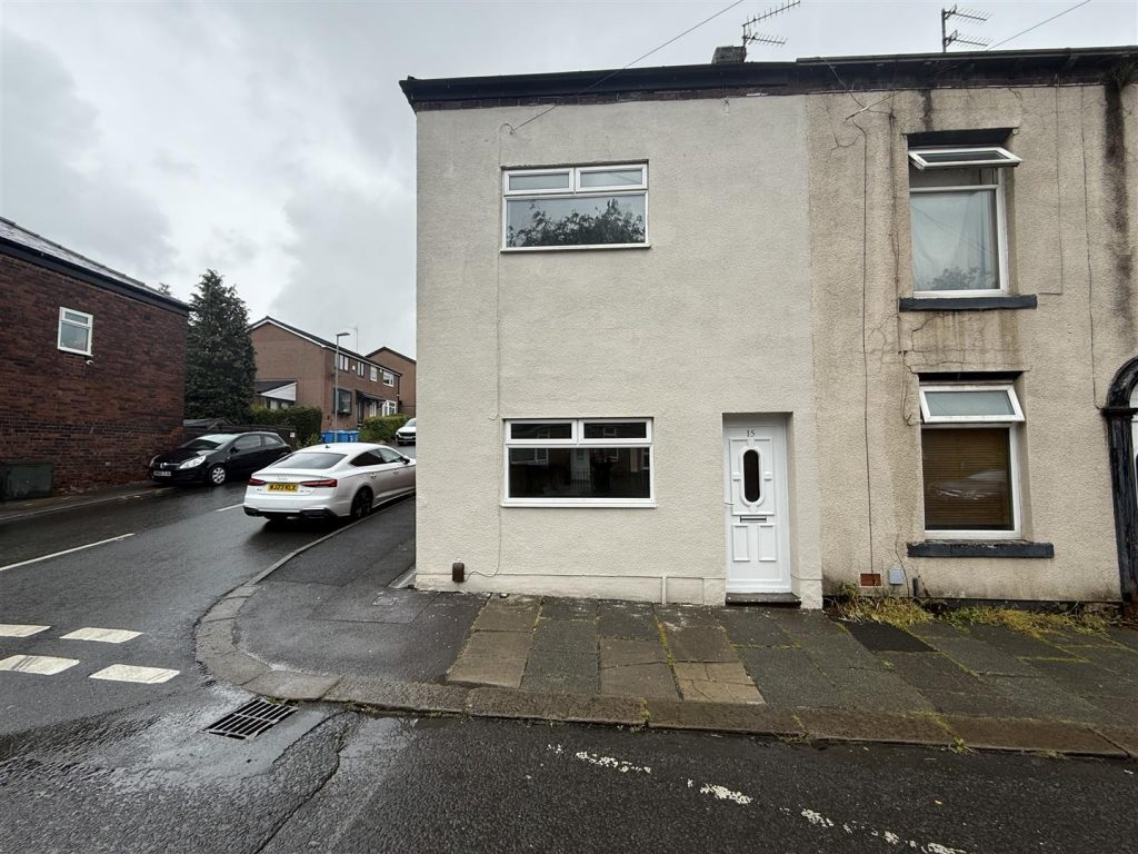 Turner Street, Lees, Oldham