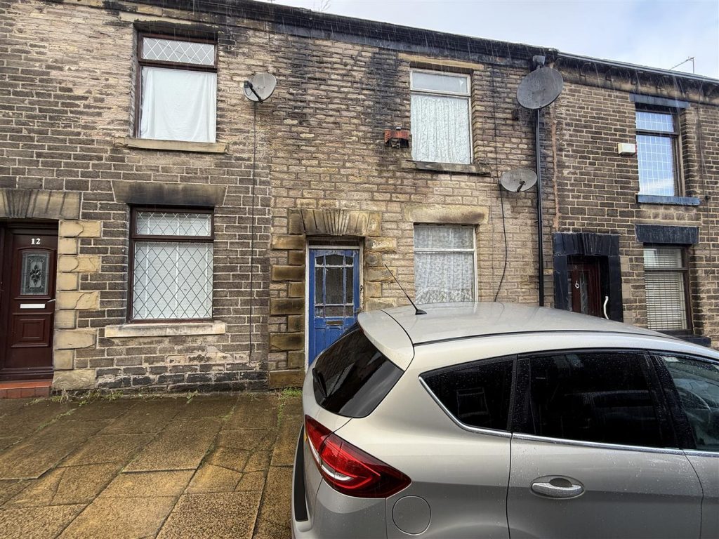 Church Street, Lees, Oldham