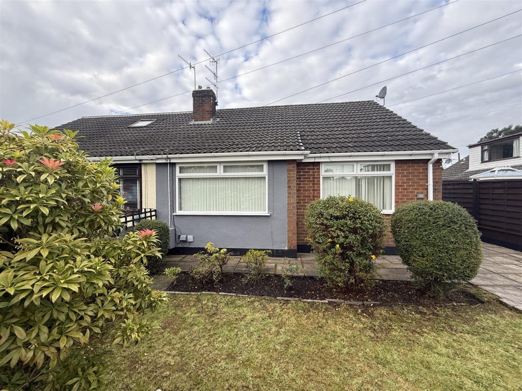 Linley Drive, Roundthorn, Oldham