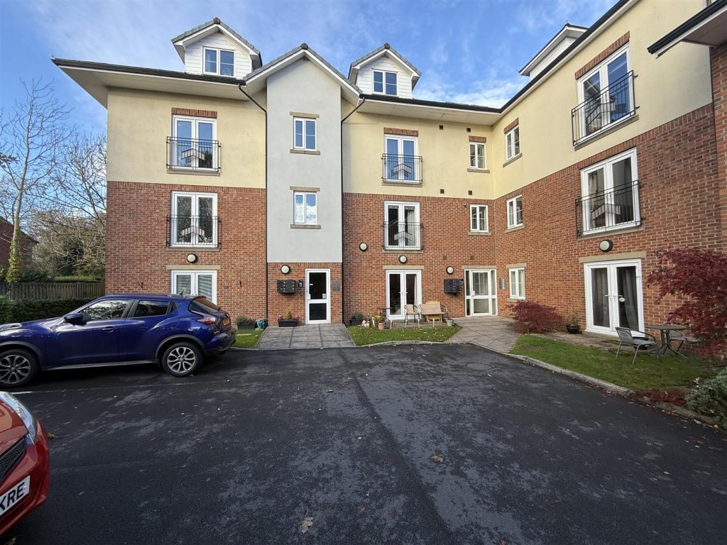 Badgers Rake, Springhead, Oldham