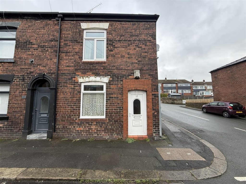 Turner Street, Lees, Oldham