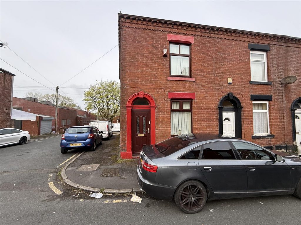 Ryeburne Street, Greenacres, Oldham